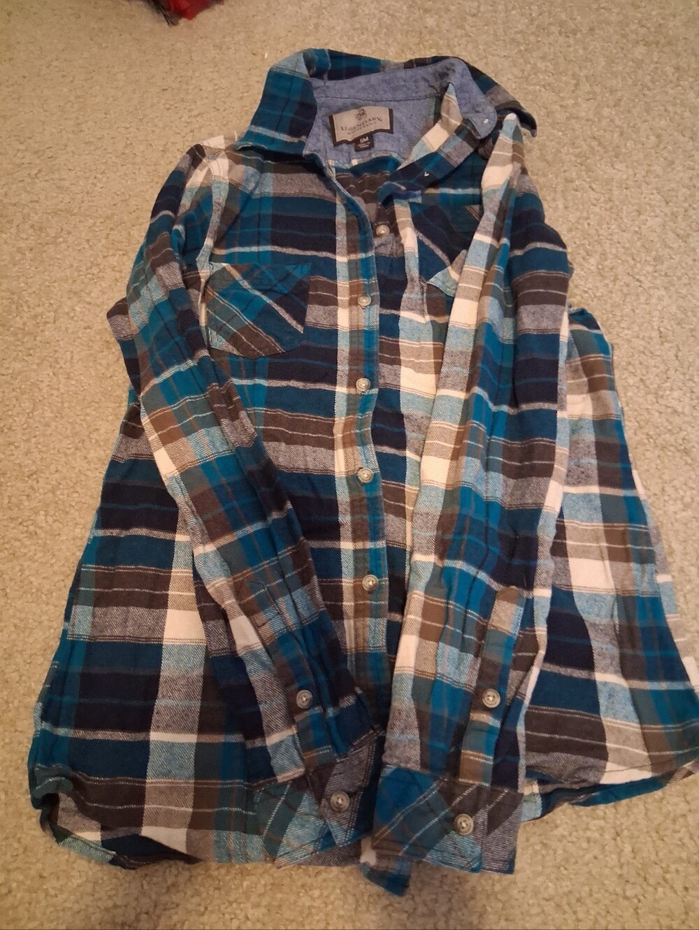 Women's Legendary Whitetails flannel button up shirt